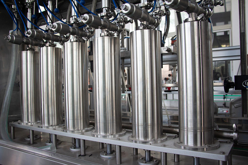 Máquina automática de llenado de botellas de embotellado de perfumes cosméticos