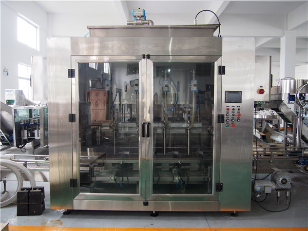 Máquina automática de llenado de aceite de alimentos y máquina de embalaje de aceite de oliva