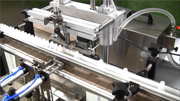 Máquina automática de llenado de botellas de e-líquido de alta velocidad