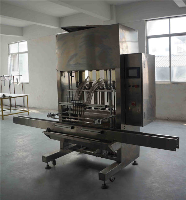 Máquina de llenado de botellas de aceite esencial